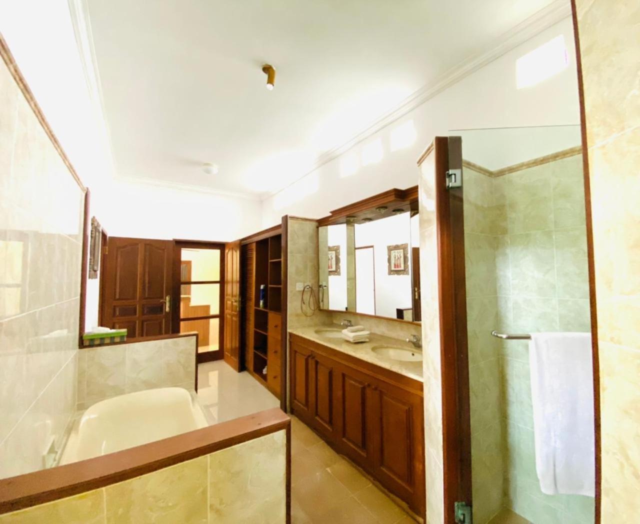 Bali Jade Villas Sanur Εξωτερικό φωτογραφία